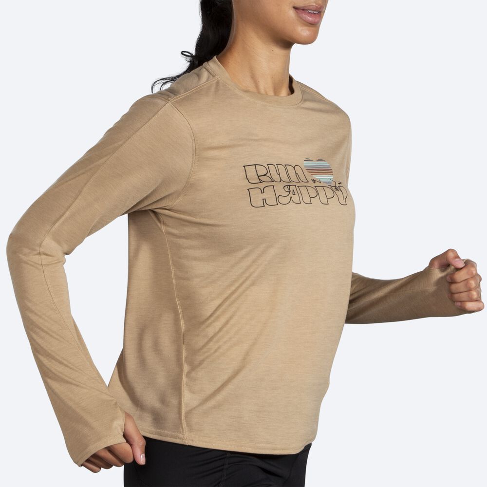 Brooks Distance Baskılı Long Sleeve Kadın Tişört Bej Rengi | TR-798024