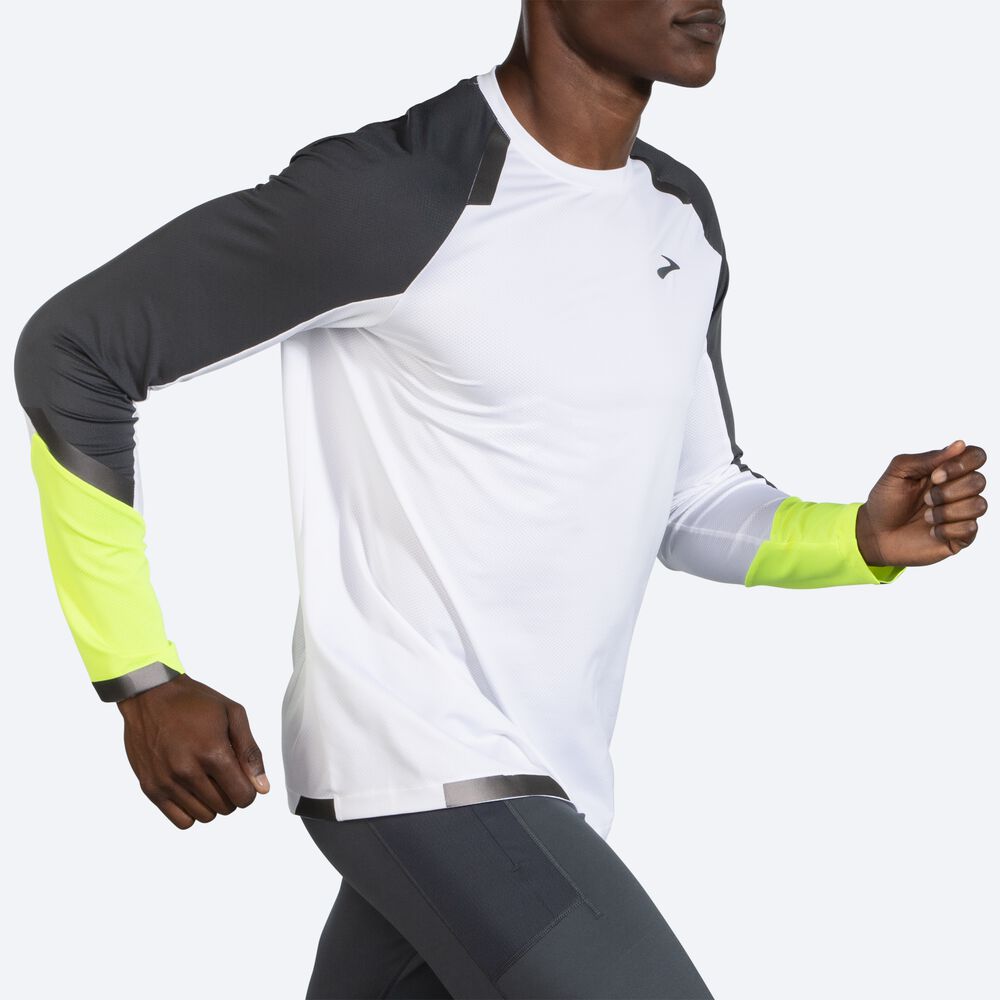 Brooks Run Visible Long Sleeve Erkek Tişört Beyaz | TR-419067